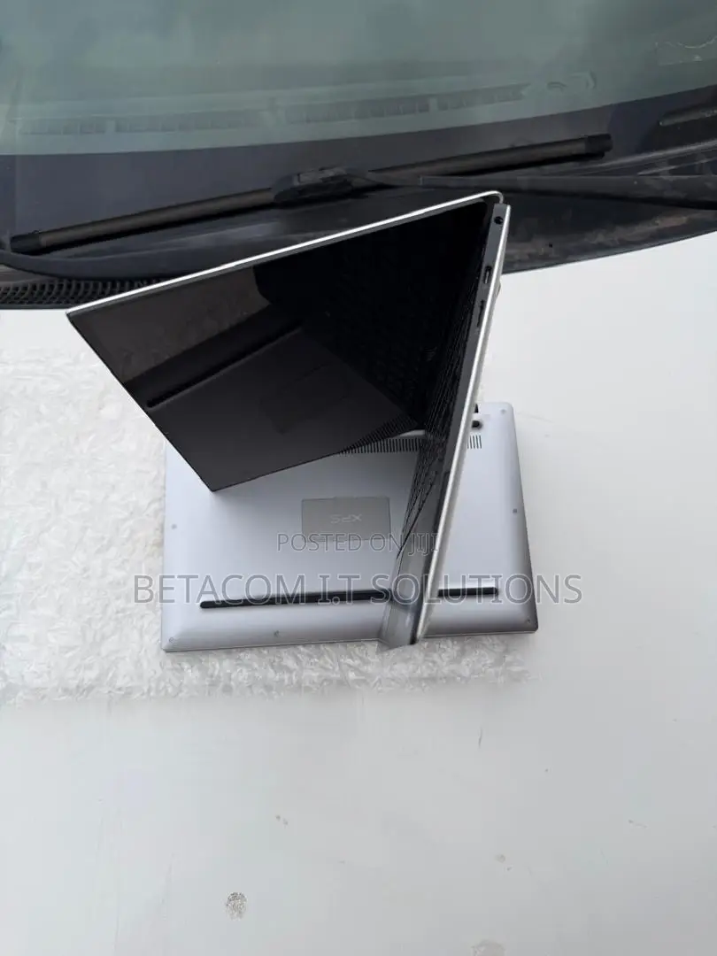 Laptop Dell XPS 13 7390 8GB Intel Core i5 SSD 256GB