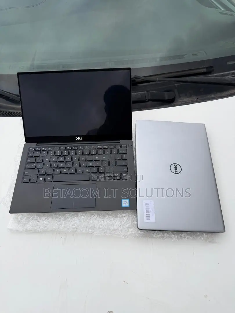 Laptop Dell XPS 13 7390 8GB Intel Core i5 SSD 256GB