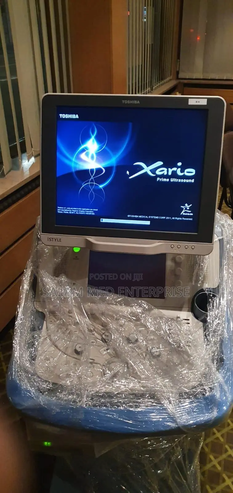 Toshiba Xario Color Doppler Ultrasound Machine
