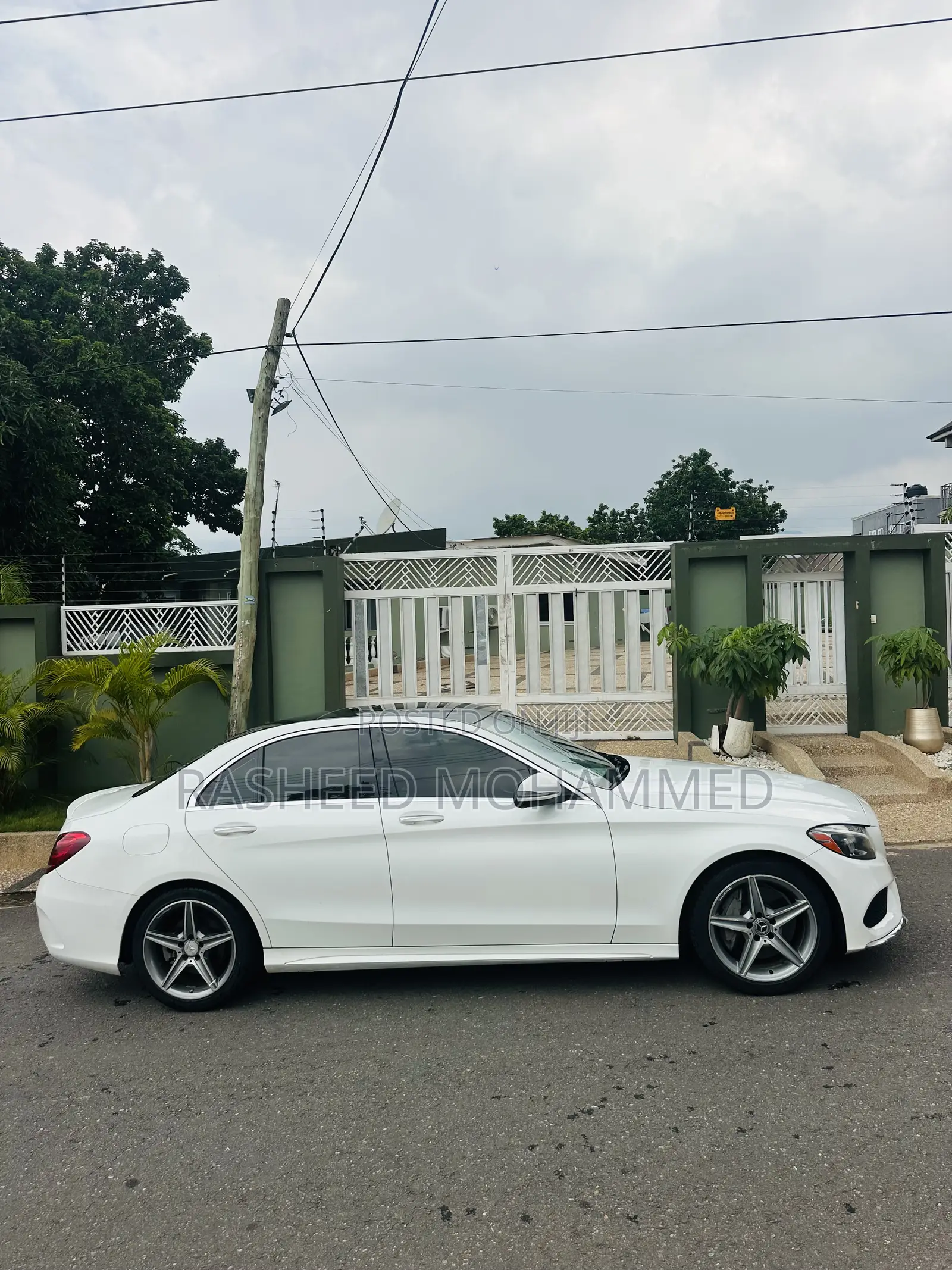 Mercedes-Benz C300 Sport 4Matic Sedan AWD (2.0L 4cyl 7A) 2017 White