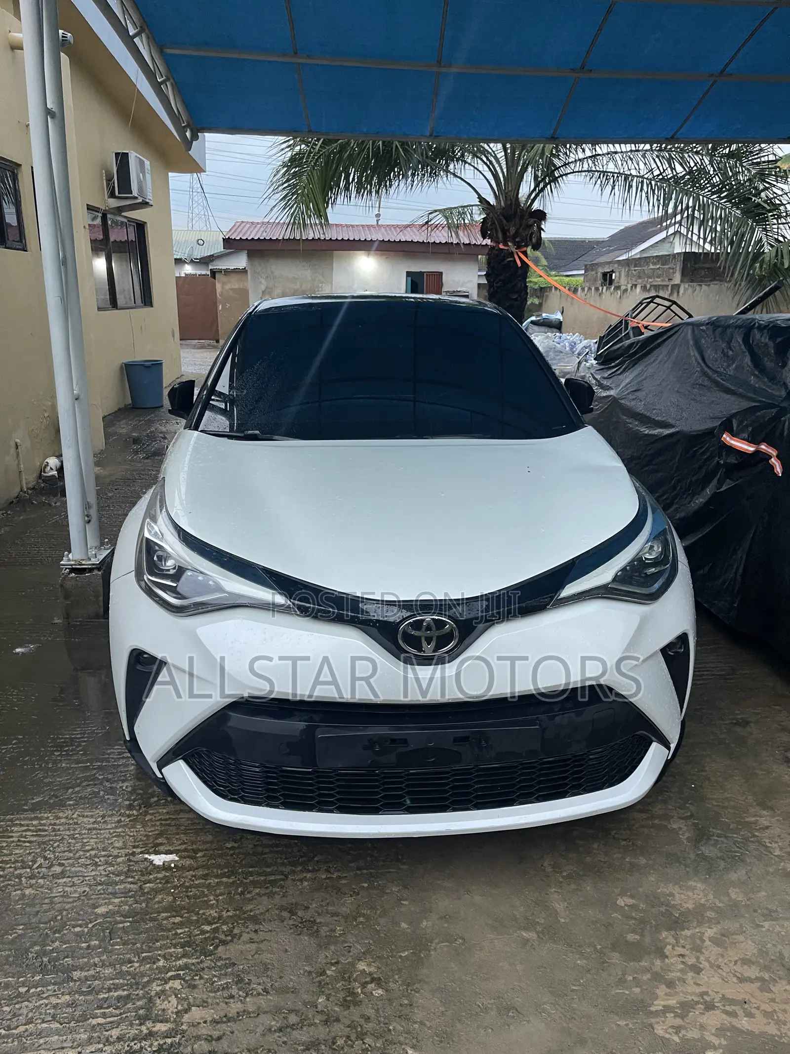 Toyota C-HR LE FWD 2020 White