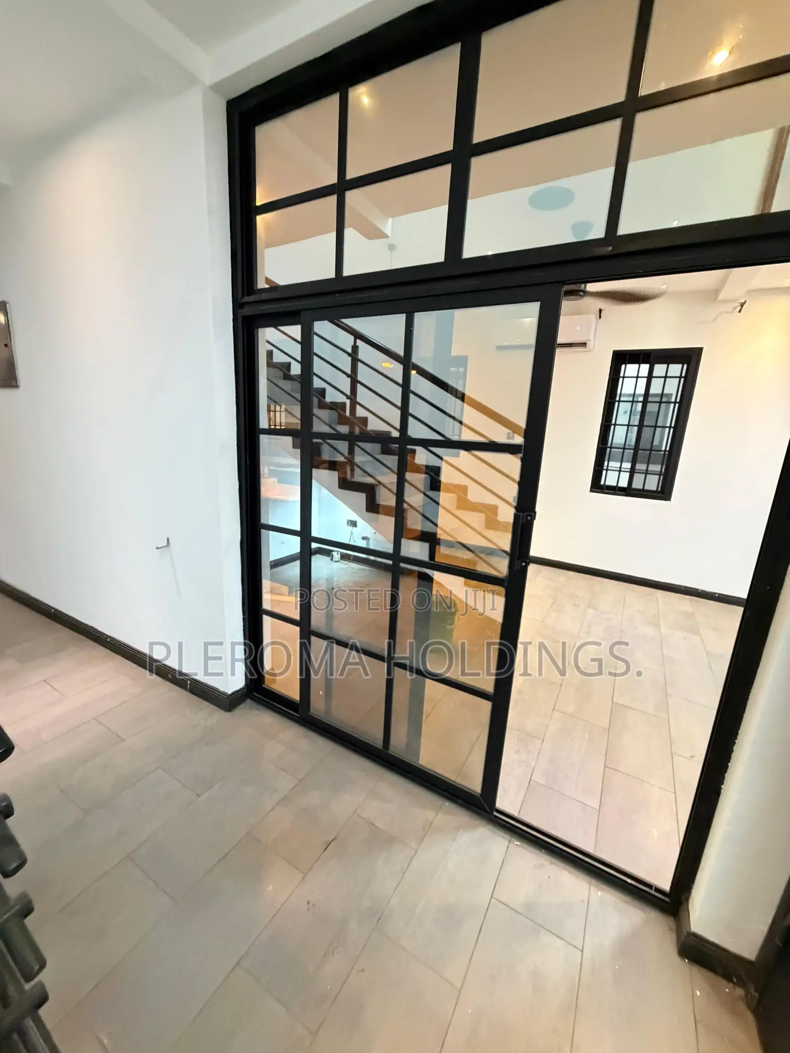 3bdrm Duplex in East Legon for sale