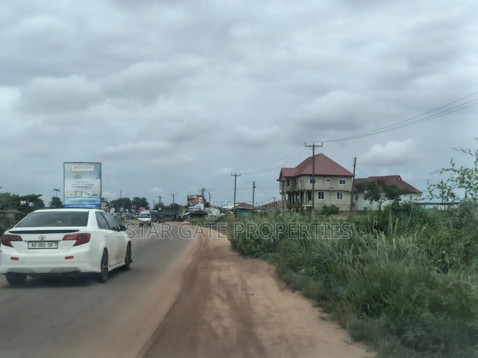 Plot for Sale at Mampongteng ( Highway Road Side Plot)
