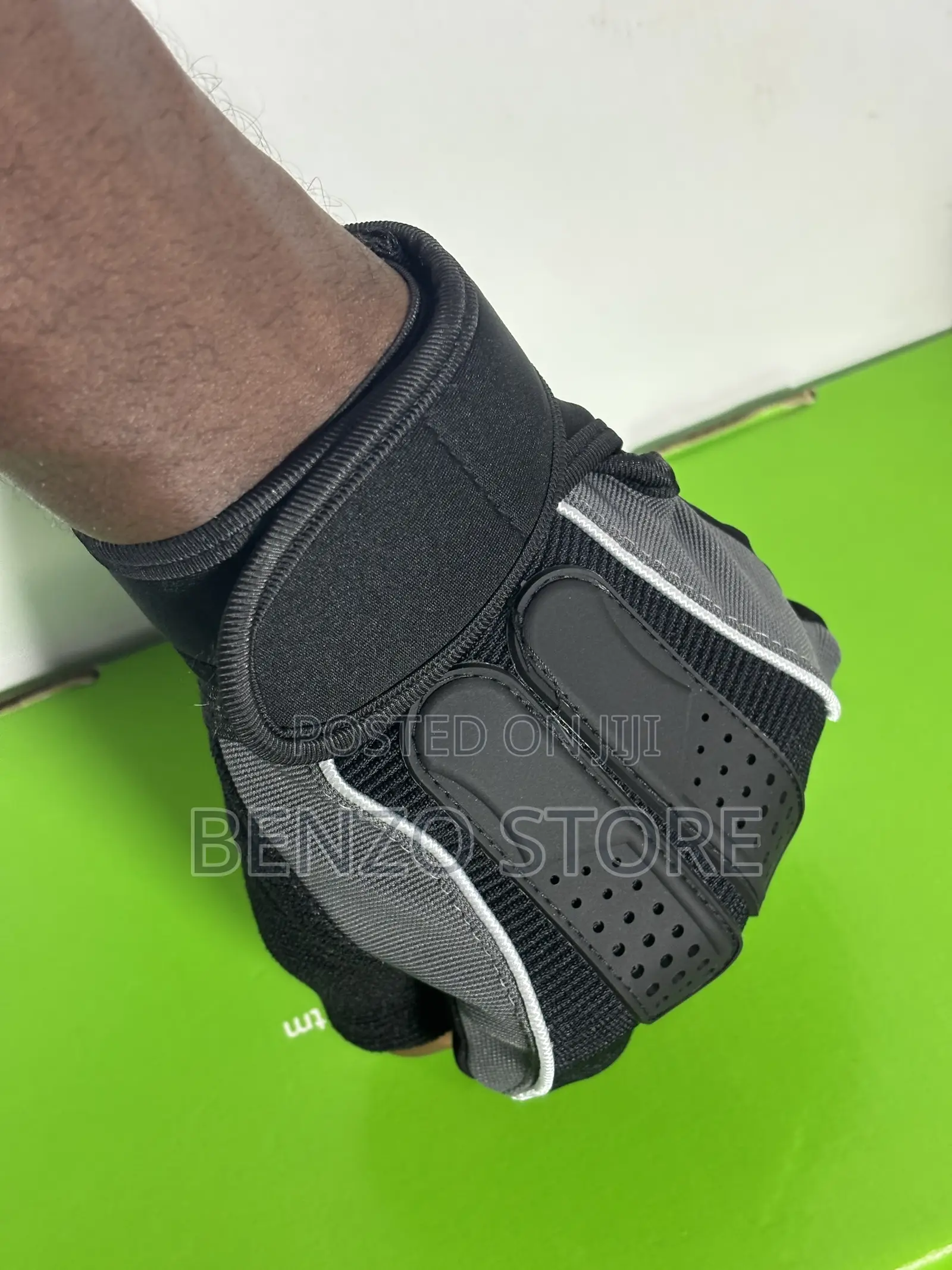 Quality Gym Gloves for Weight Lifting and Fitness Training