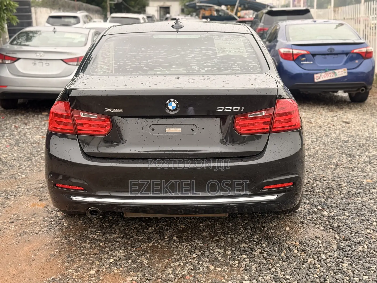 BMW 320i Sedan RWD 2015 Black