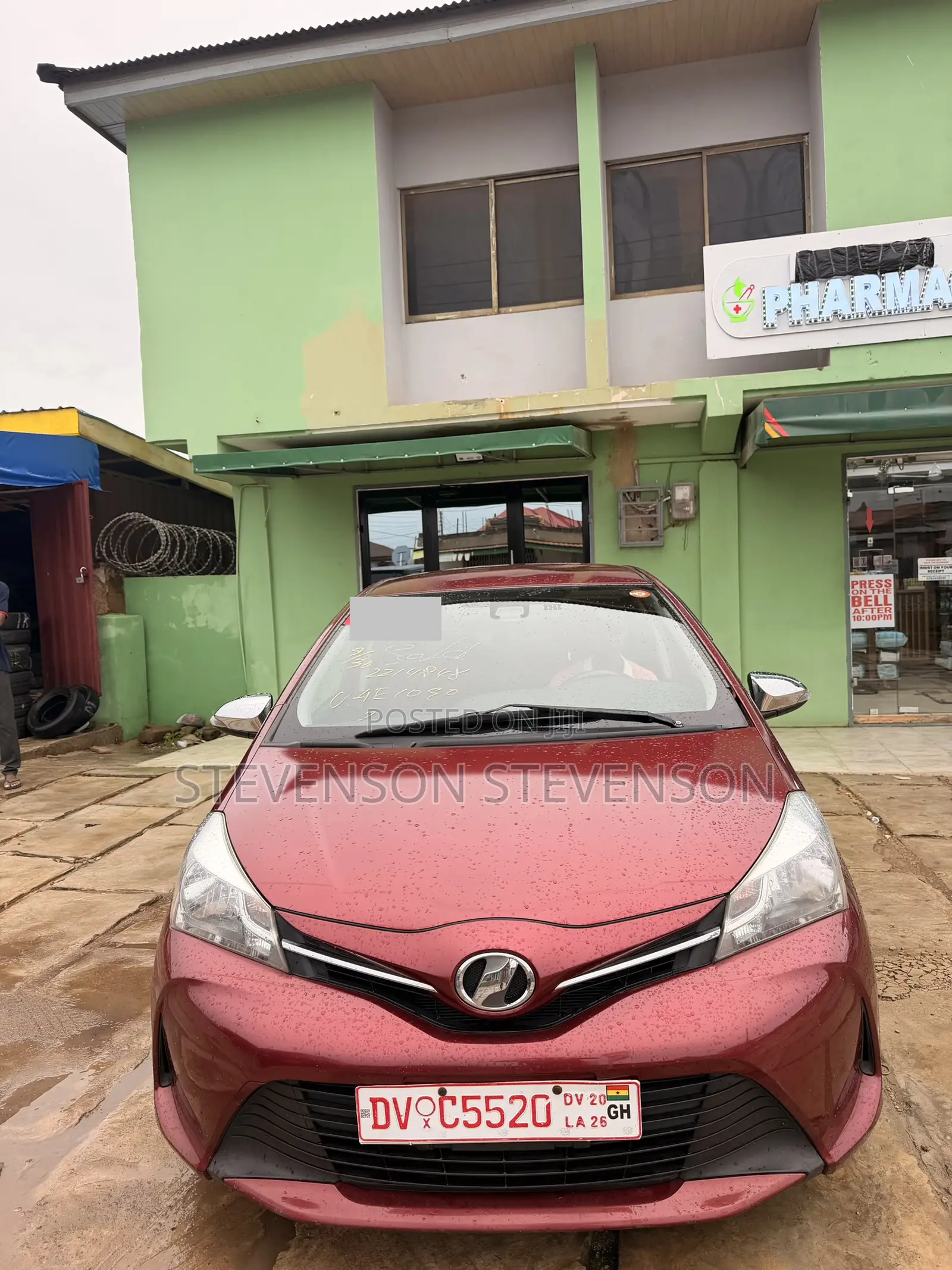 Toyota Vitz 1.3 AWD 3dr 2015