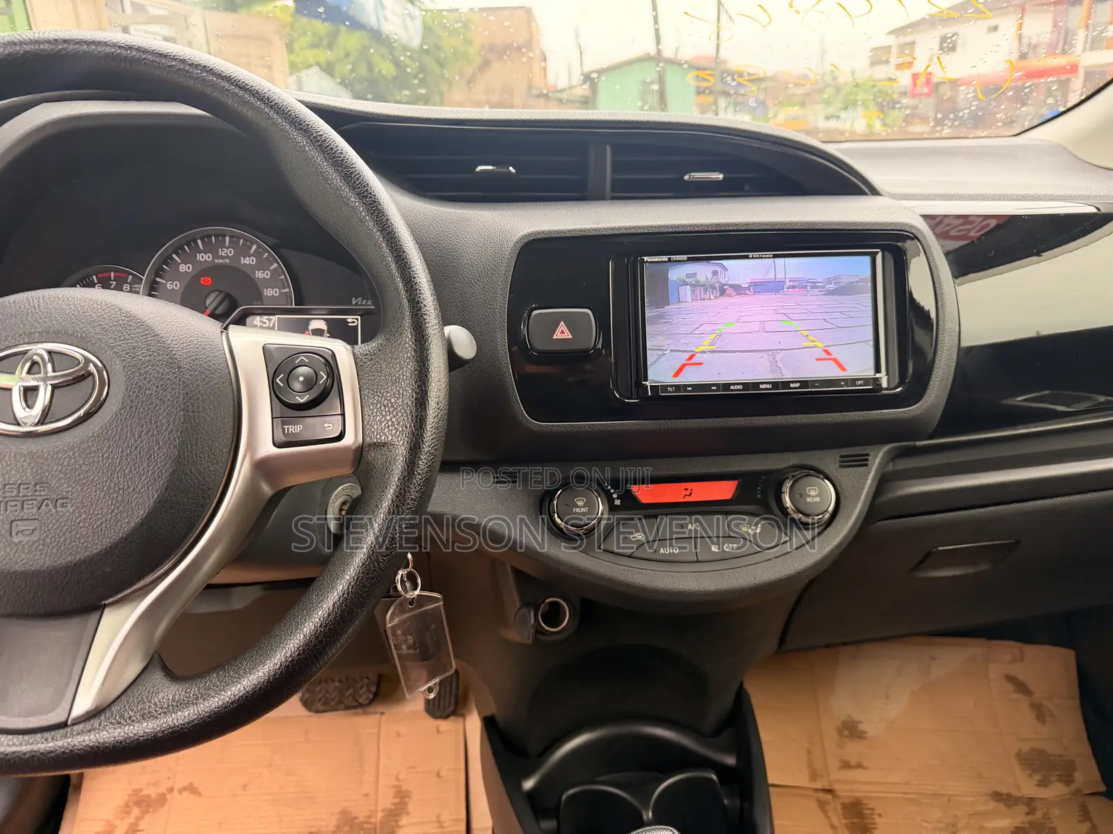 Toyota Vitz 1.3 AWD 3dr 2015