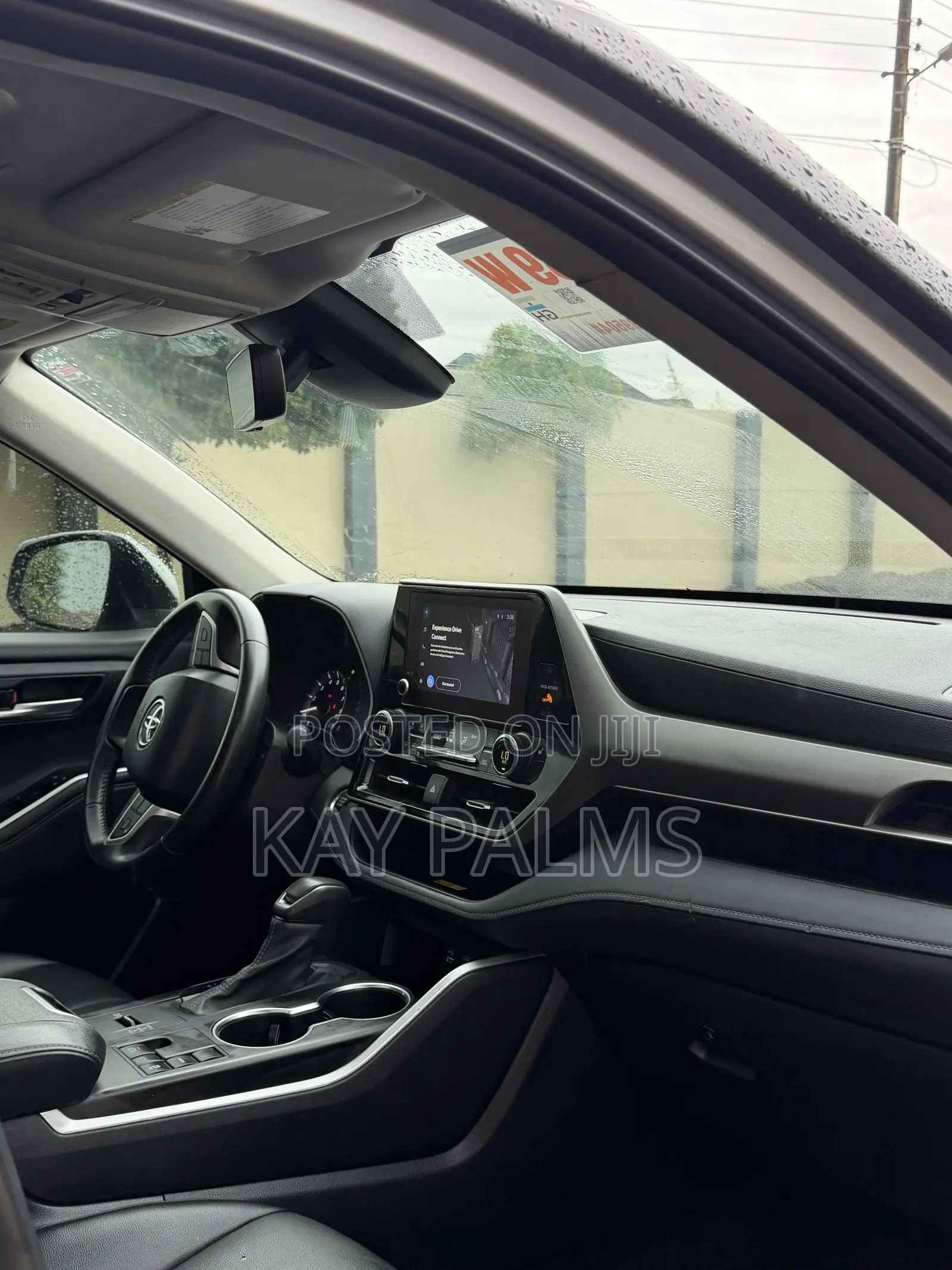 Toyota Highlander XLE AWD 2024 Silver