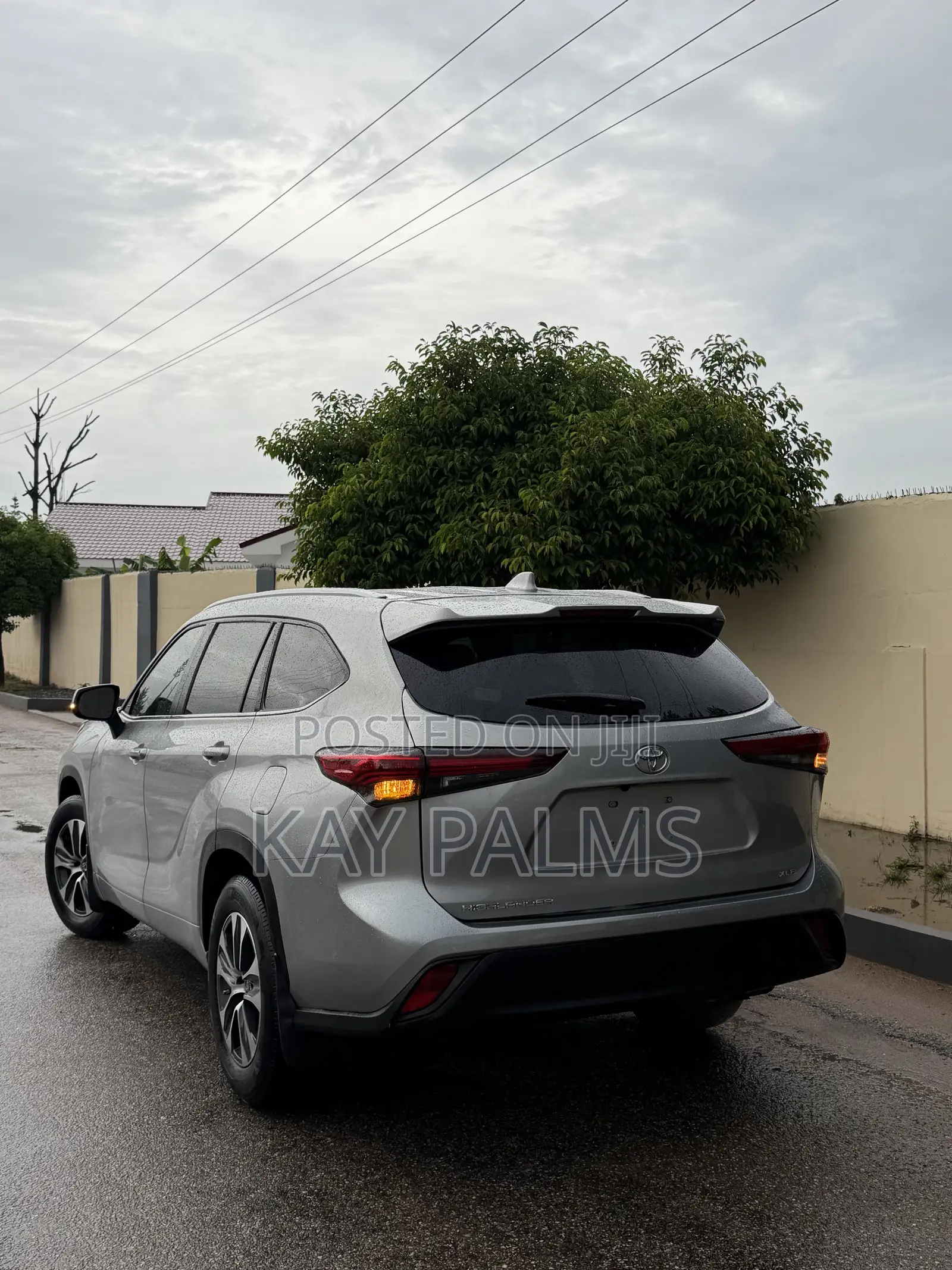 Toyota Highlander XLE AWD 2024 Silver