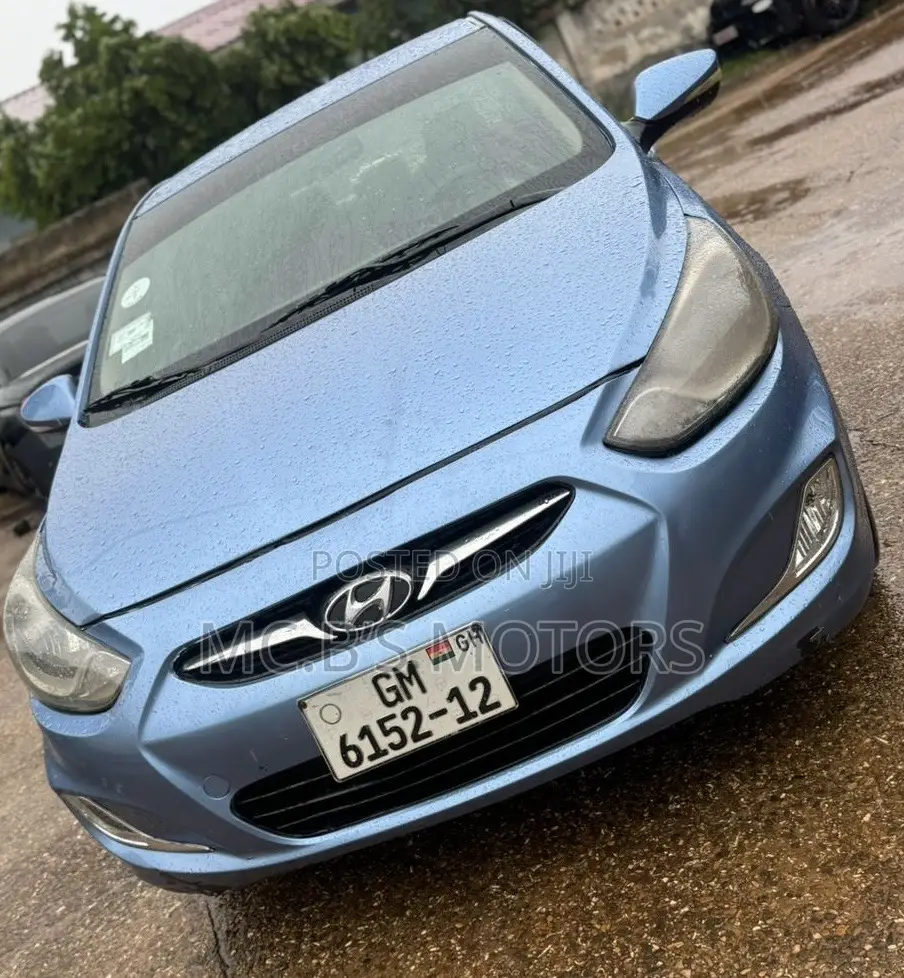 Hyundai Accent 2012 Blue