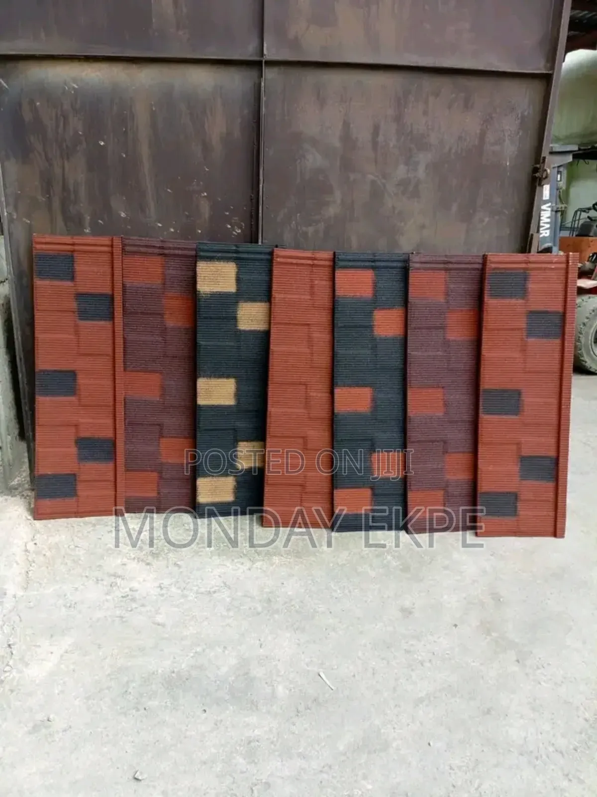 Brown Black Shingle Euro Tiles With Affordable Price