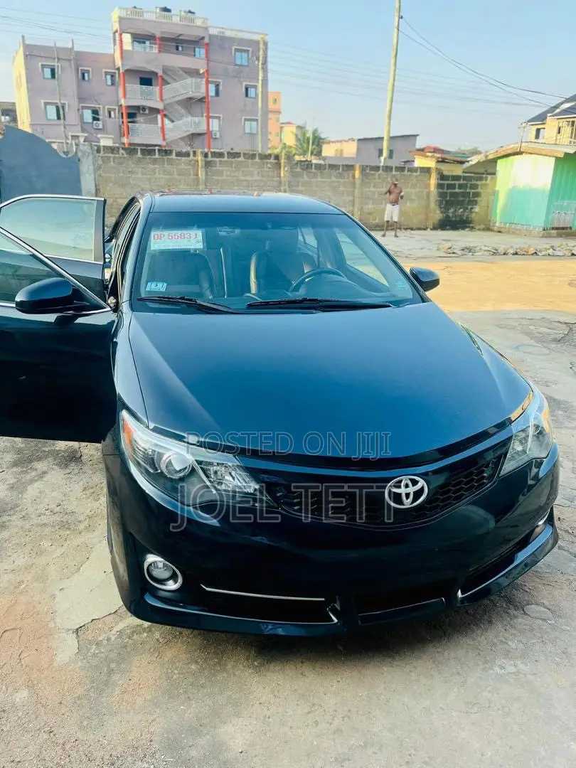Toyota Camry 2014 Black
