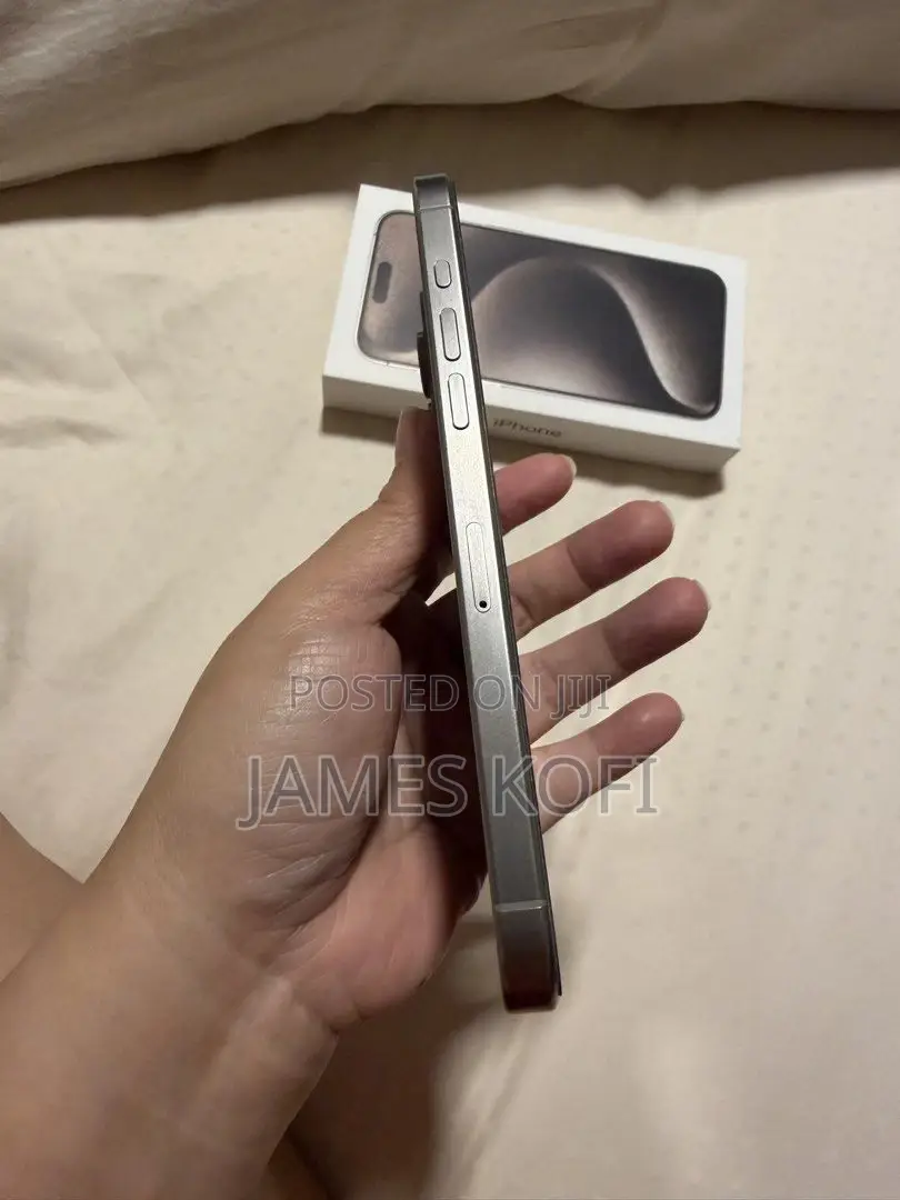Apple iPhone 15 Pro Max 512 GB Gray