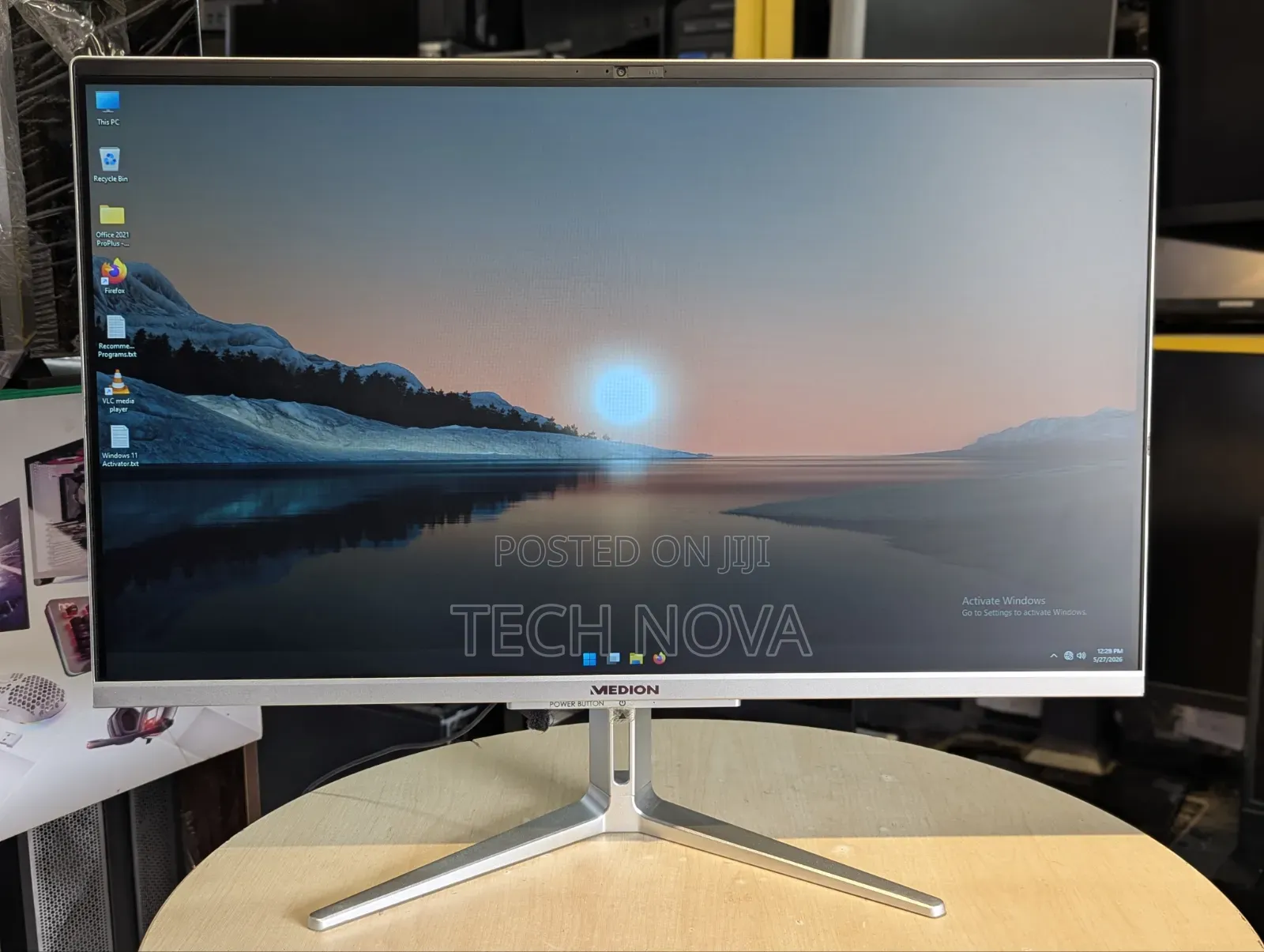 Desktop Computer 8GB AMD Ryzen 5 SSD 512GB