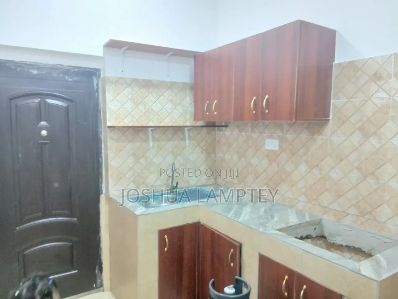 2bdrm Apartment in Teshie Lekma Road, Tsui-Bleoo for rent