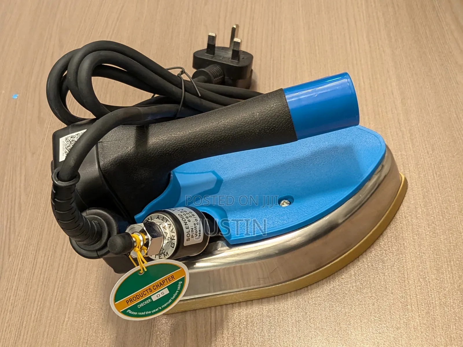 Original Britex Steam Iron for Sale. In Excellent Condition
