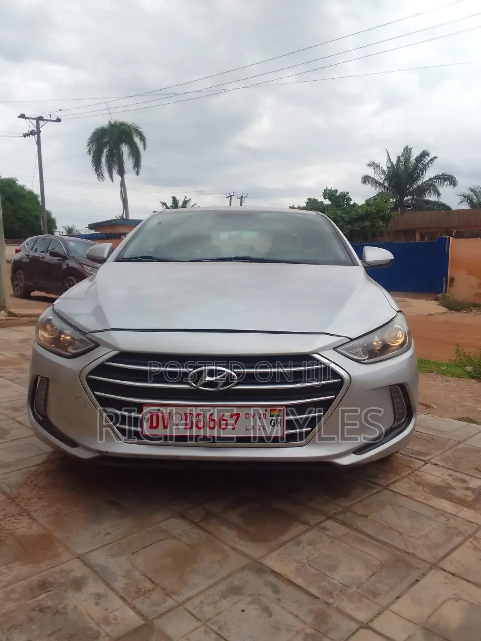 Hyundai Elantra 2017 Silver