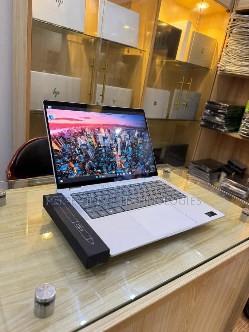 New Laptop HP EliteBook X360 1040 G11 32GB Intel Core Ultra 7 SSD 512GB
