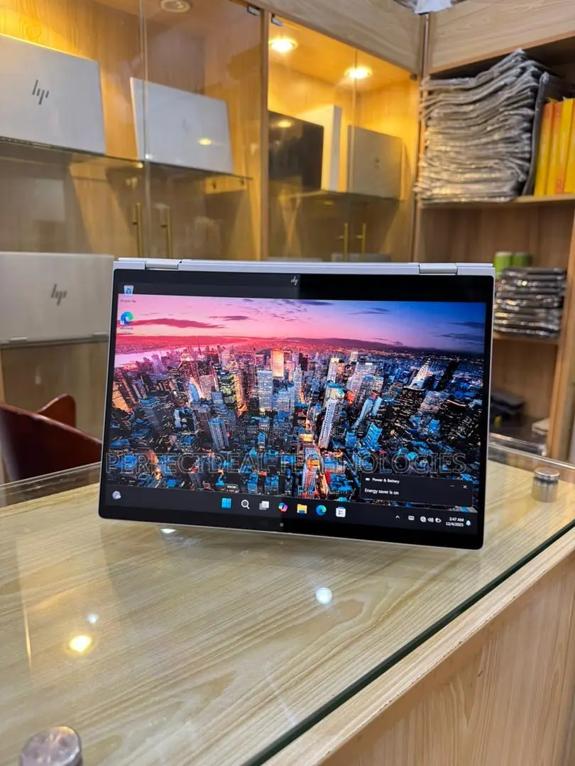 New Laptop HP EliteBook X360 1040 G11 32GB Intel Core Ultra 7 SSD 512GB