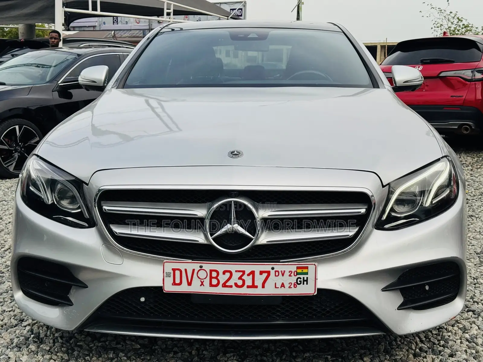 Mercedes-Benz E300 2018 Silver
