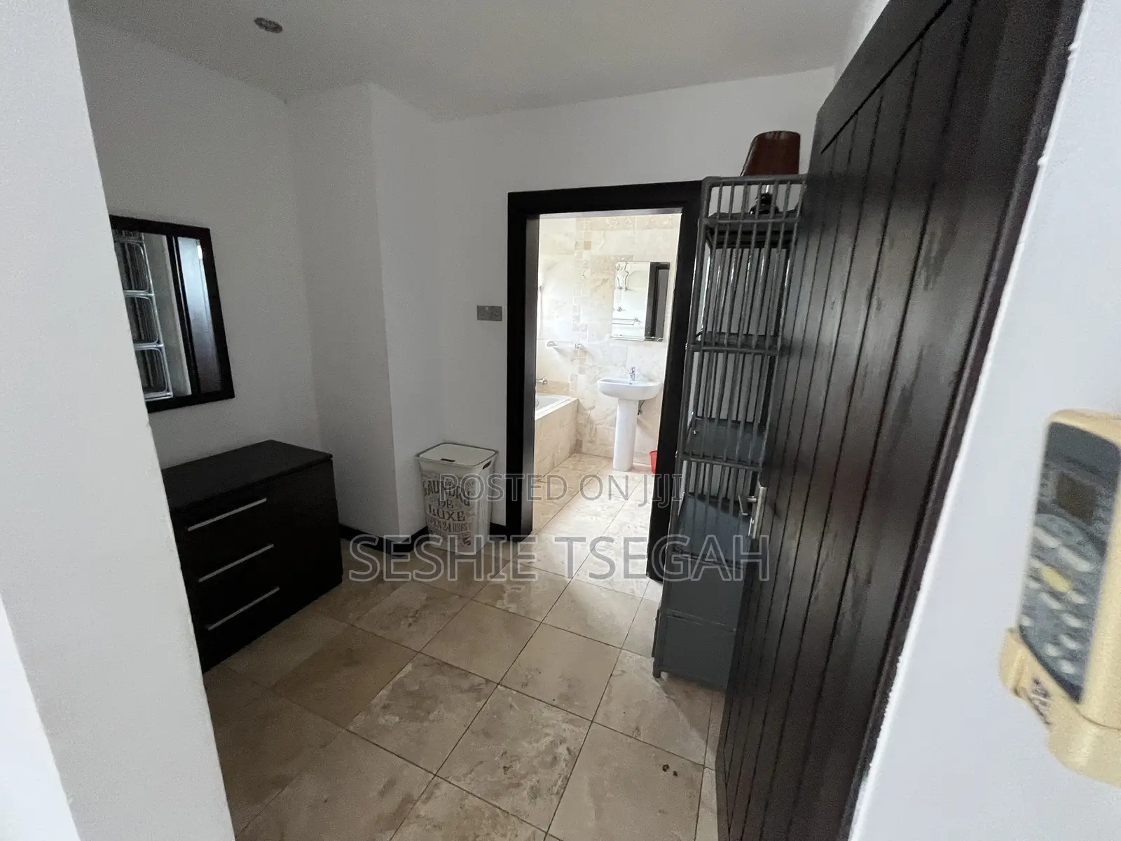 Furnished 2bdrm Apartment in Imperial Gardens, North Ridge for sale