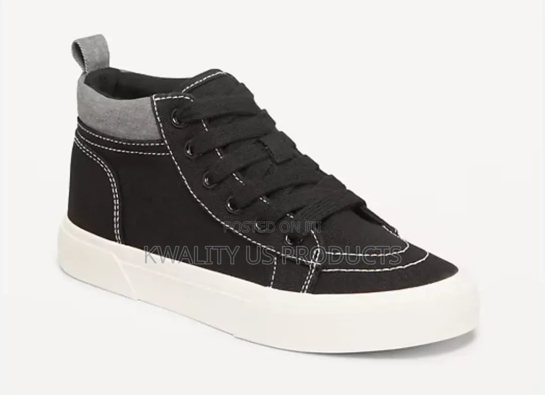 Old Navy Boys High-Top Sneakers - Size 34