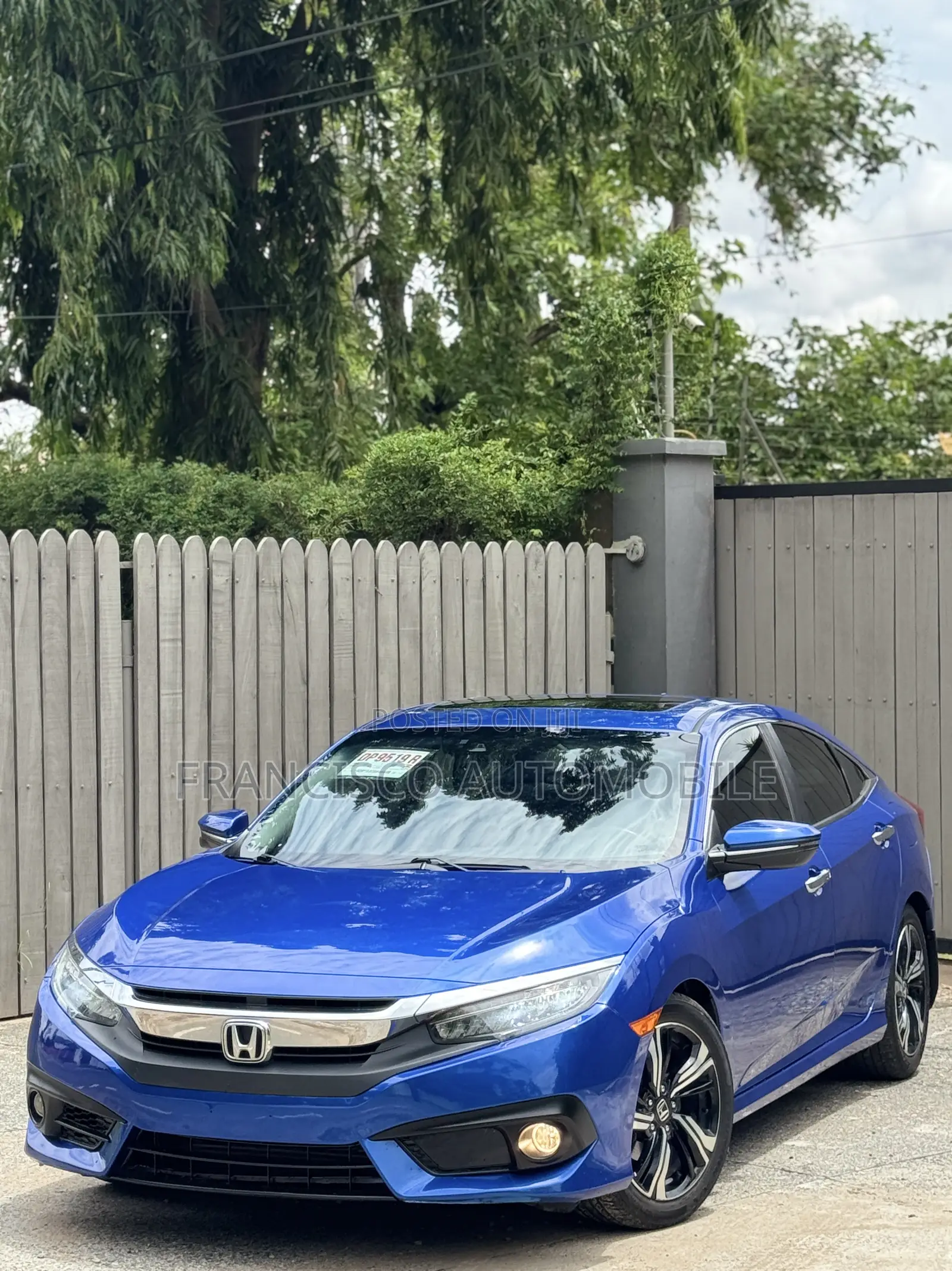 Honda Civic Touring Sedan 2018 Blue