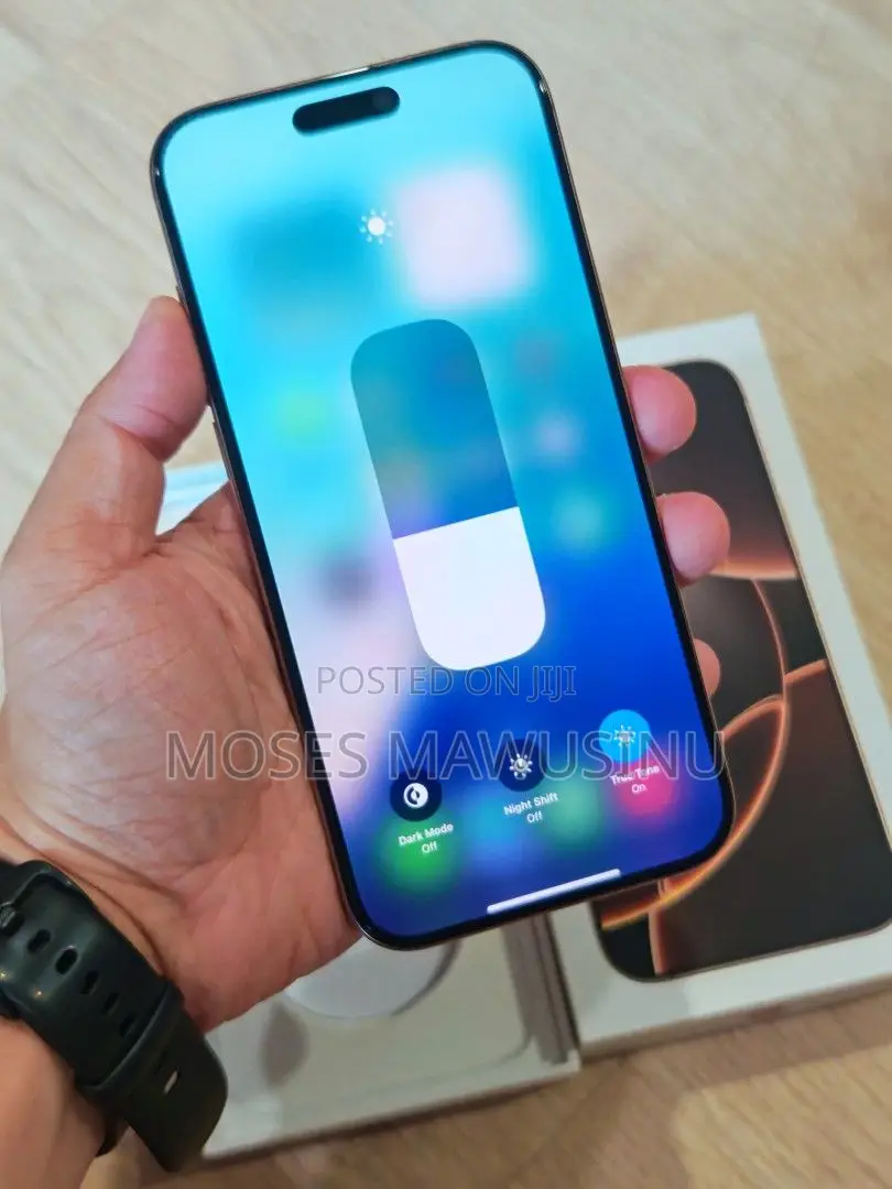 Apple iPhone 16 Pro Max 512 GB Gold