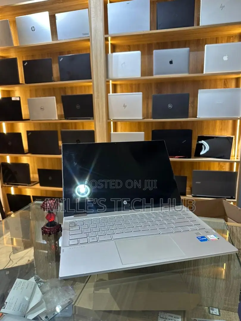 Laptop HP Pavilion X360 8GB Intel Core i5 SSD 512GB