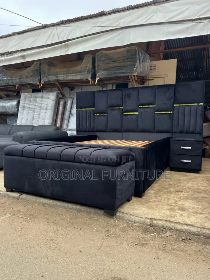 King Size Bed Frame Side Drawas With Ottoman