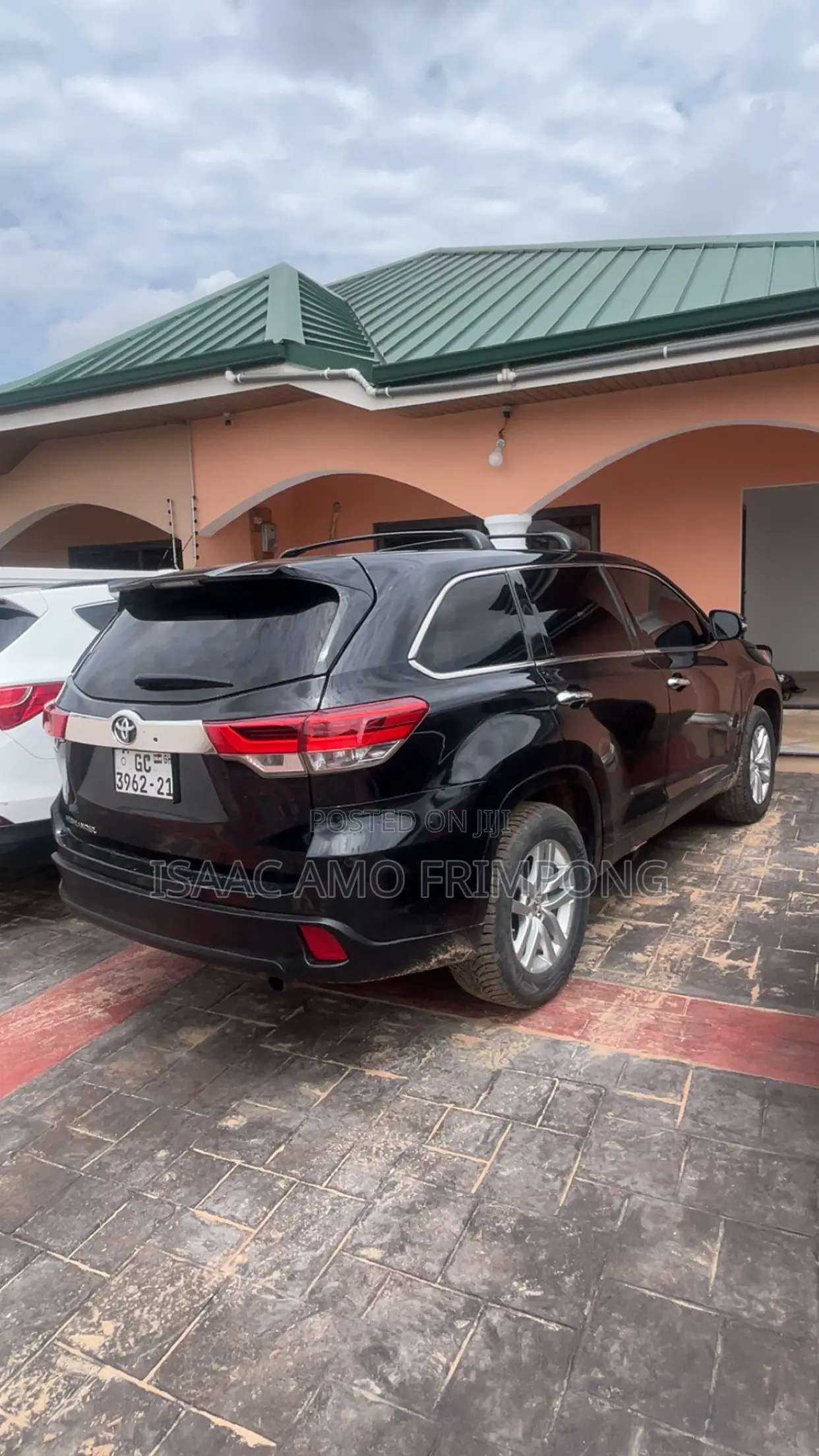 Toyota Highlander LE 4x2 (2.7L 4cyl 6A) 2018 Black