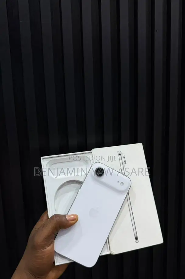 New Apple iPhone Air 256 GB White