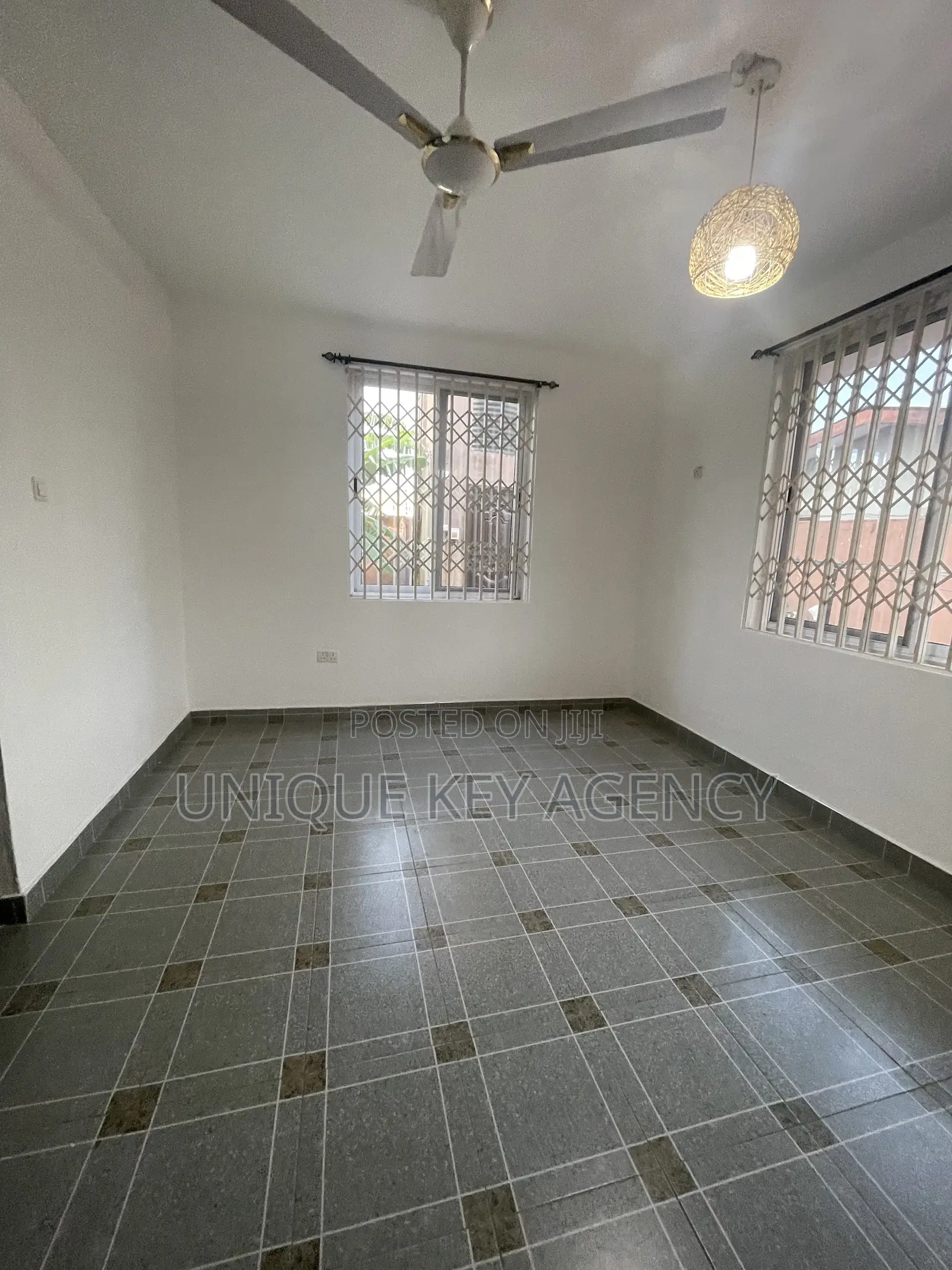2bdrm Apartment in Unique Key Agency, Agbogba for rent