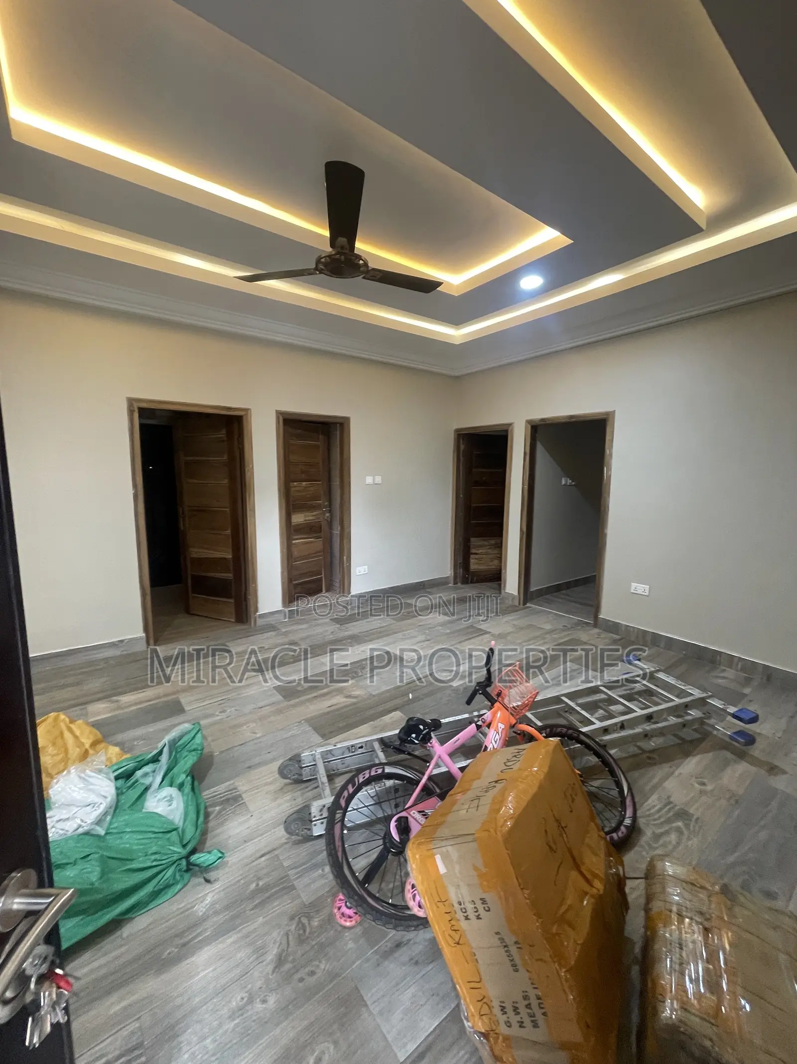 2bdrm Apartment in Miracle Properties, Madina for rent