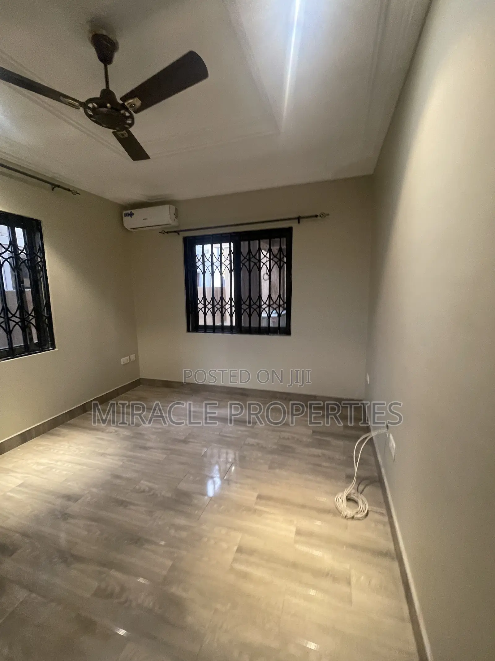2bdrm Apartment in Miracle Properties, Madina for rent