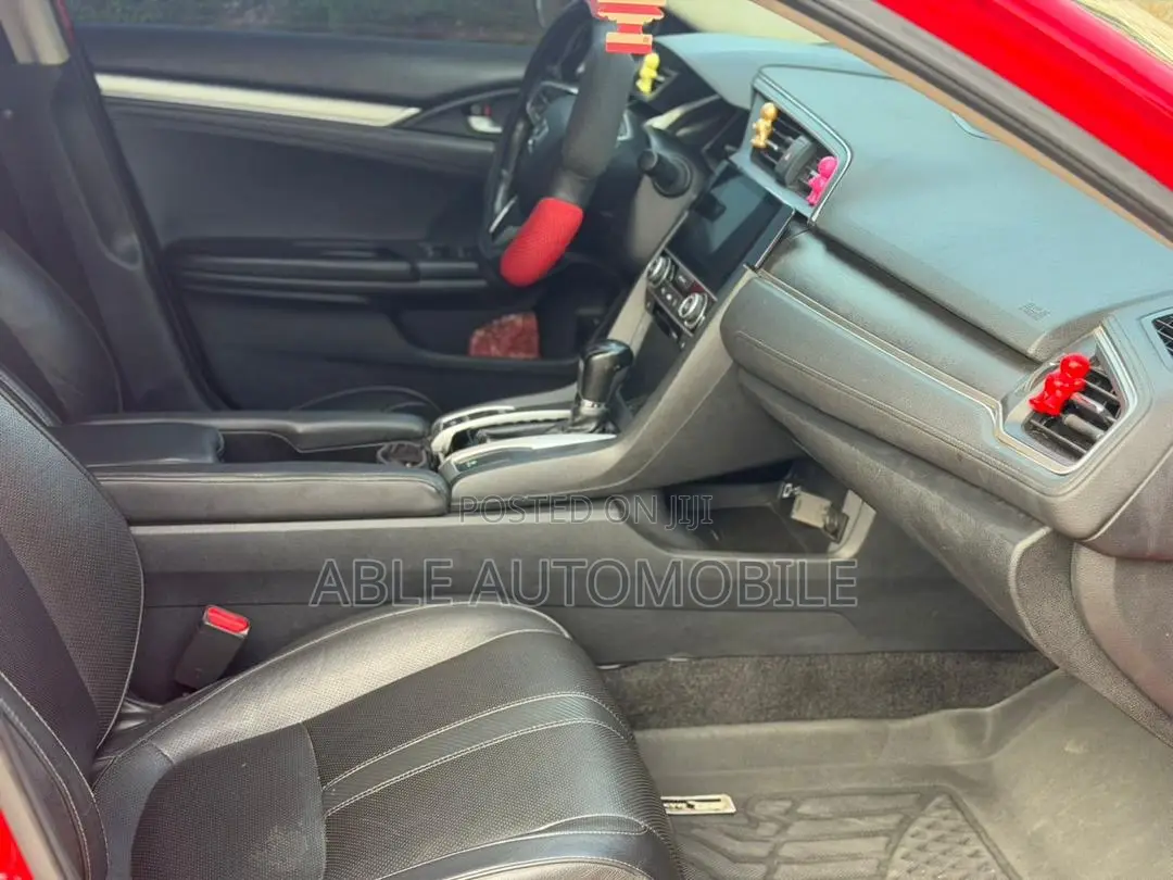 Honda Civic Touring 4dr Sedan (1.5L 4cyl) 2017 Red