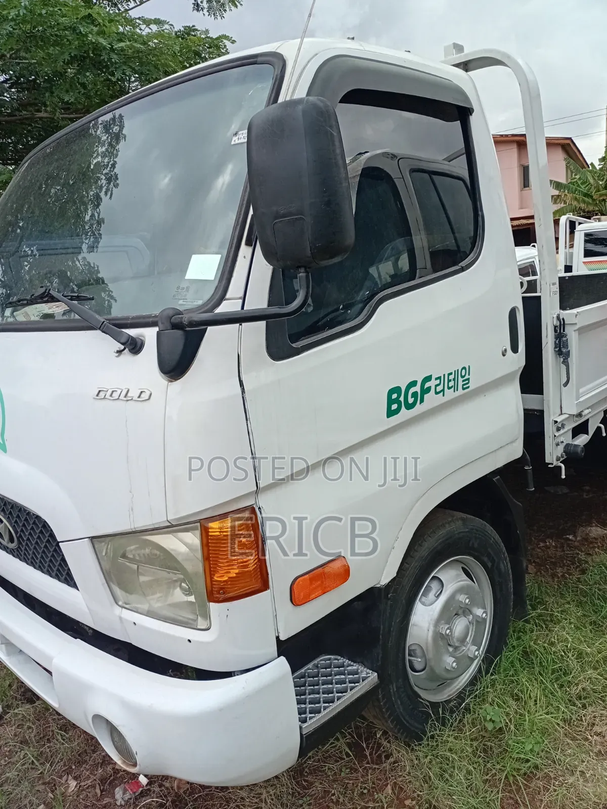 Hyundai Mighty 2 ( Home Used )