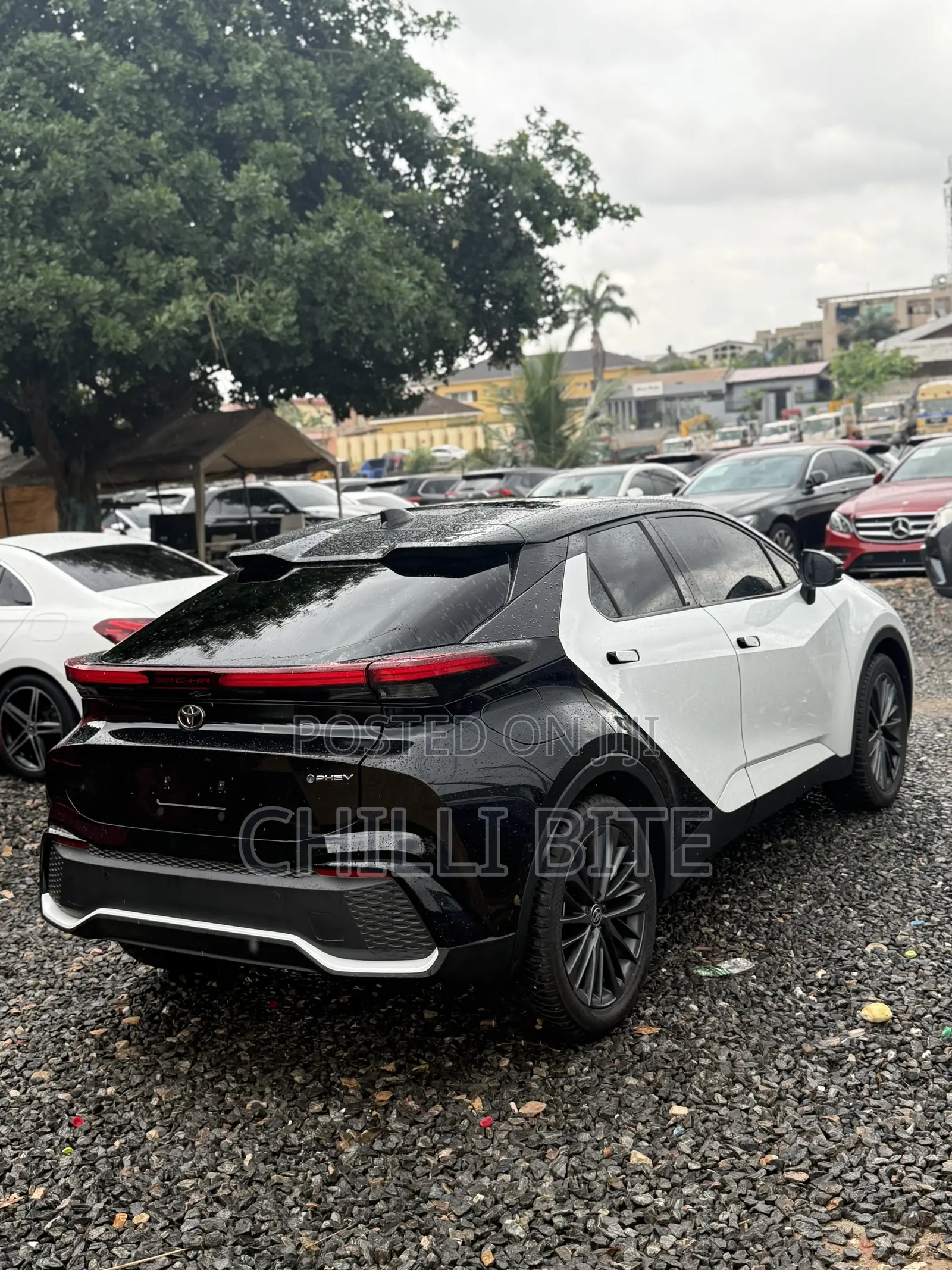 Toyota C-HR 2025 White
