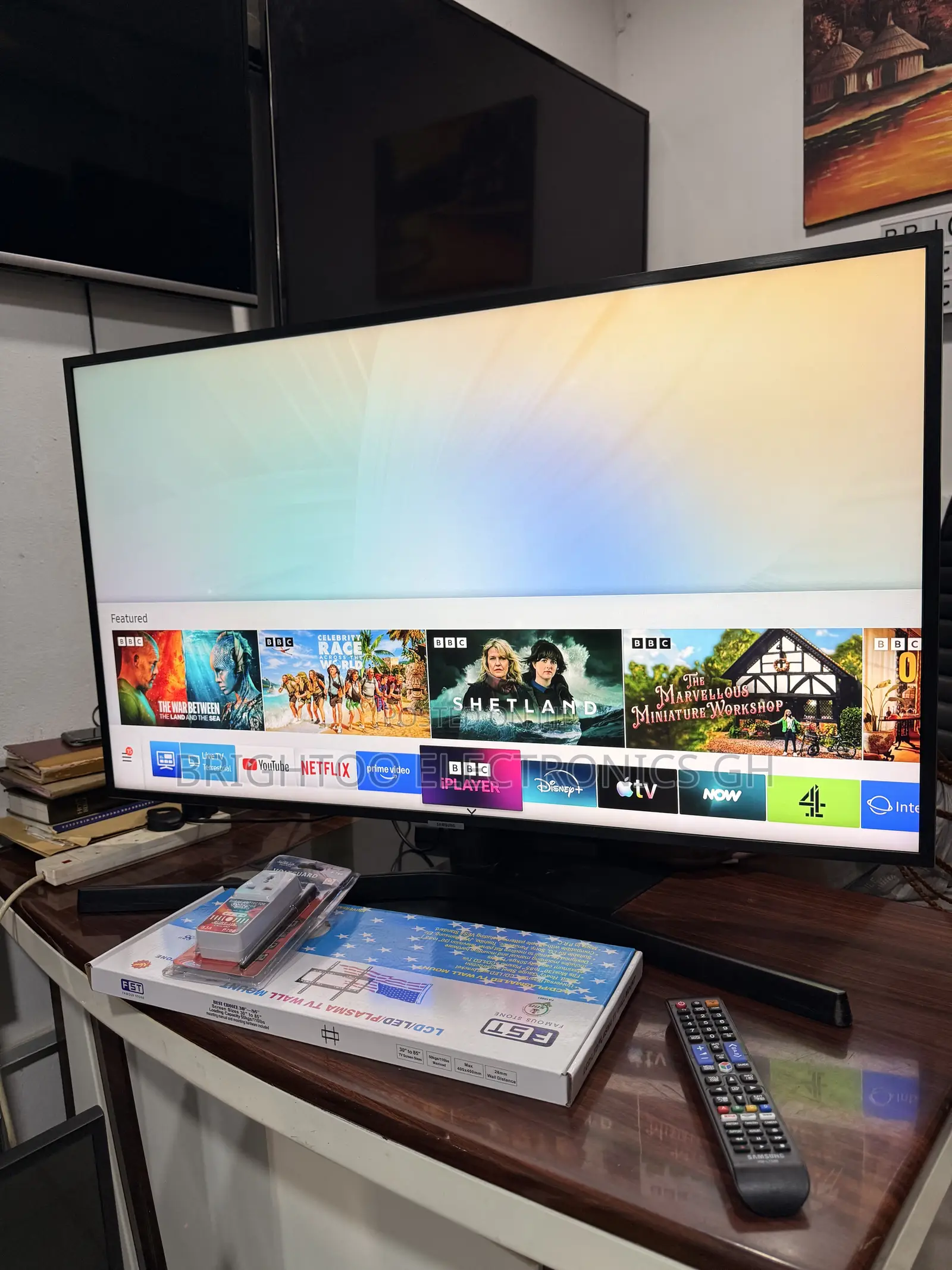 43inches Full Digital Satellite Uhd HDR Smart Samsung Tv