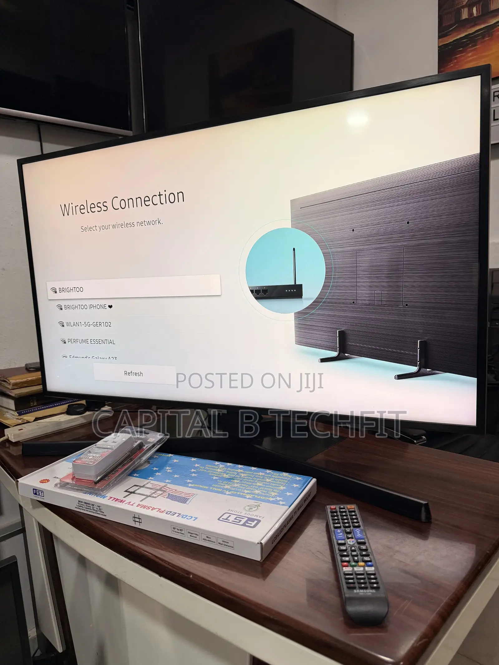43inches Full Digital Satellite Uhd HDR Smart Samsung TV