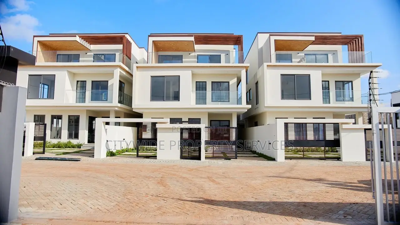 Furnished 4bdrm House in East Legon Hills, Accra Metropolitan for sale
