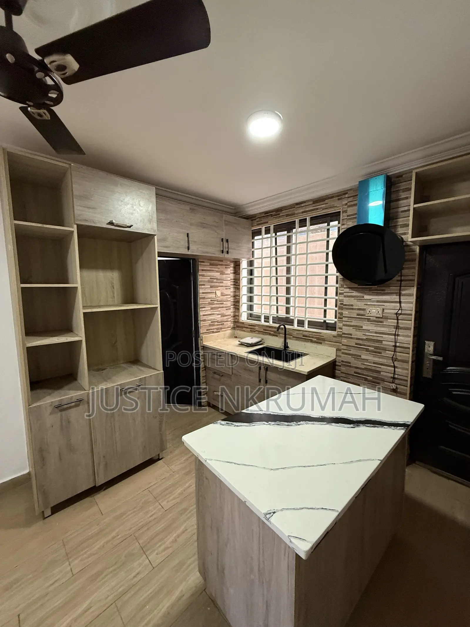 4bdrm Apartment in Mr Justice Estates, Old Barrier for rent