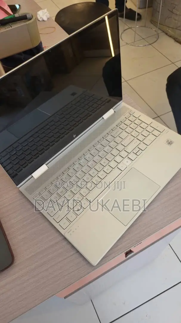 Laptop HP Pavilion 15 8GB Intel Core i5 SSD 512GB