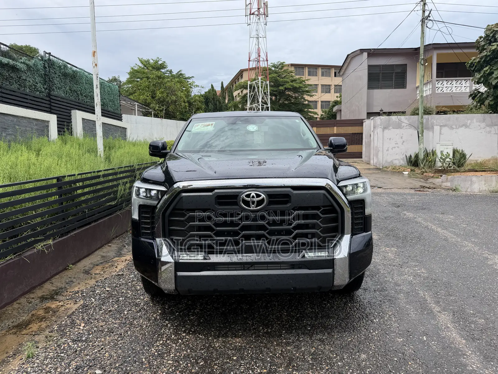 Toyota Tundra Limited CrewMax 5.5' Bed 2024 Blue
