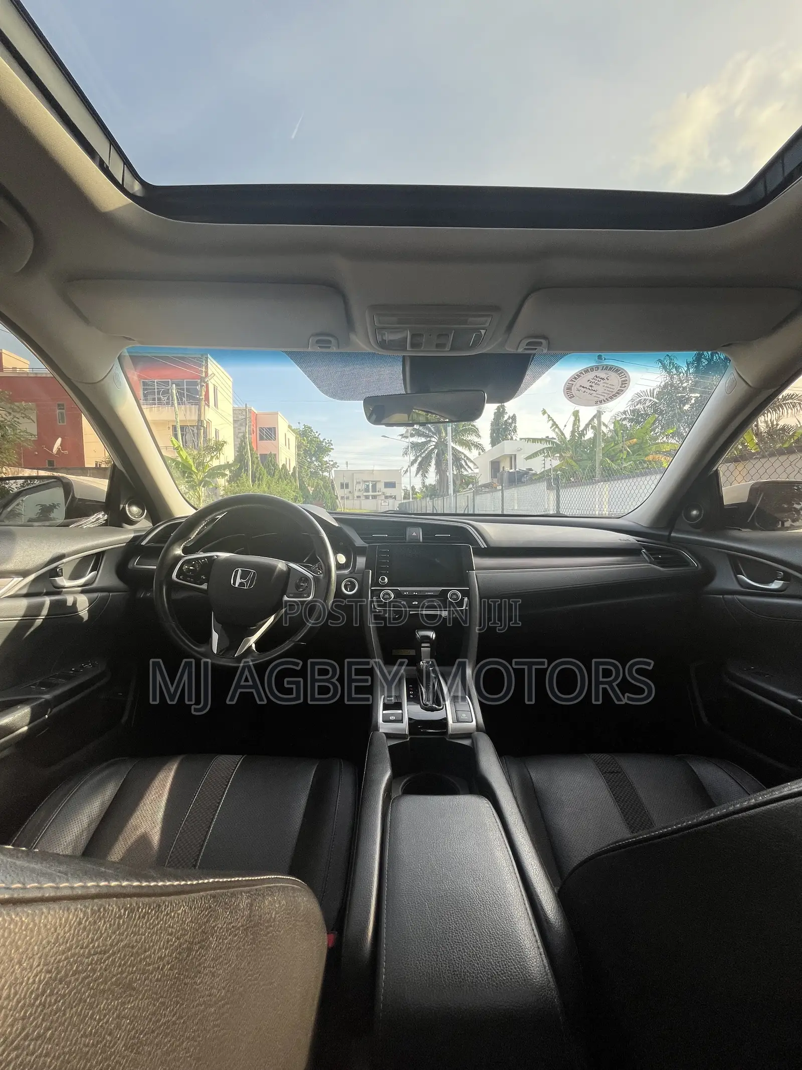 Honda Civic 2019 White