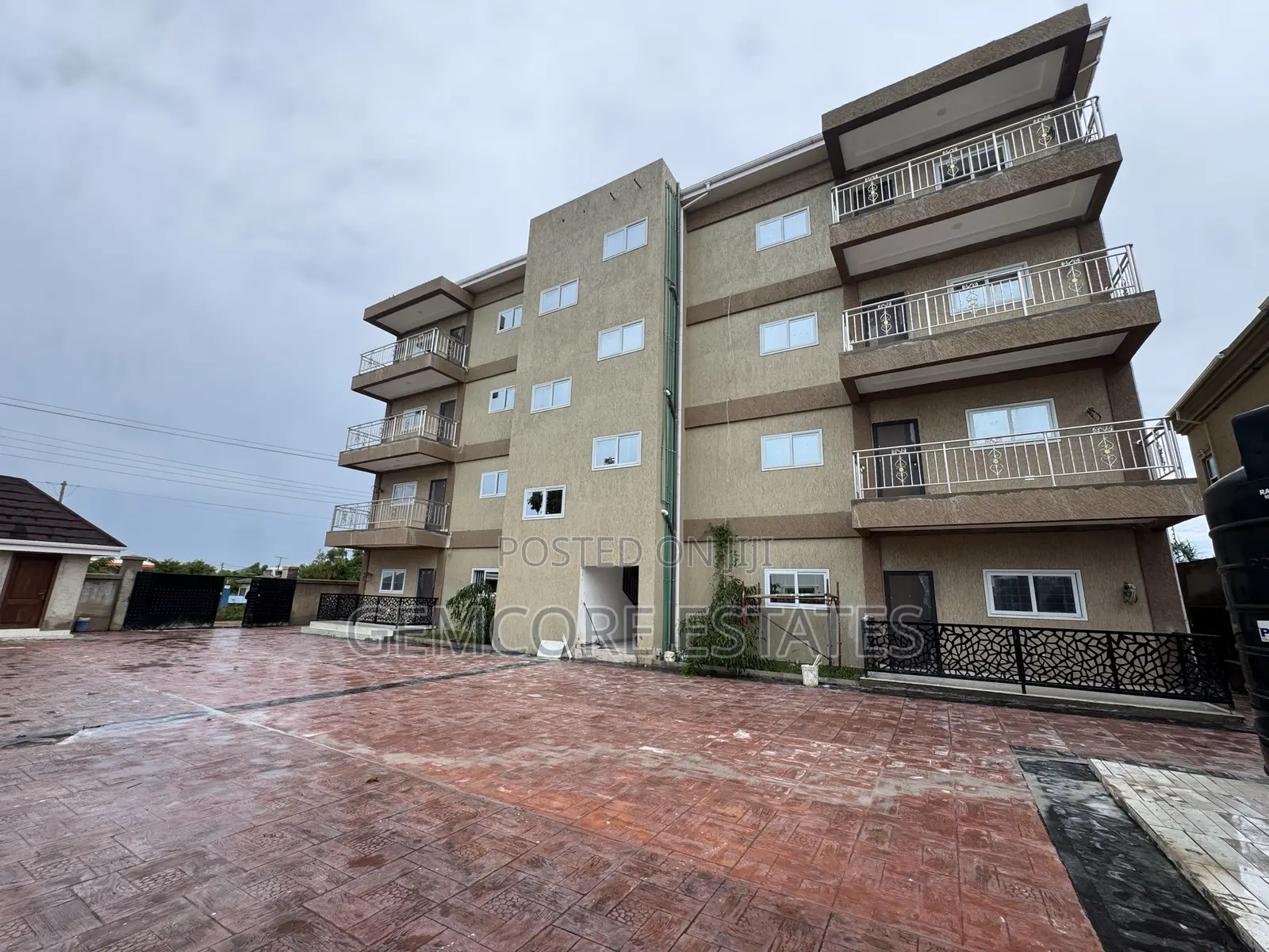 2bdrm Apartment in East Legon Hills, Ashaley Botwe for rent