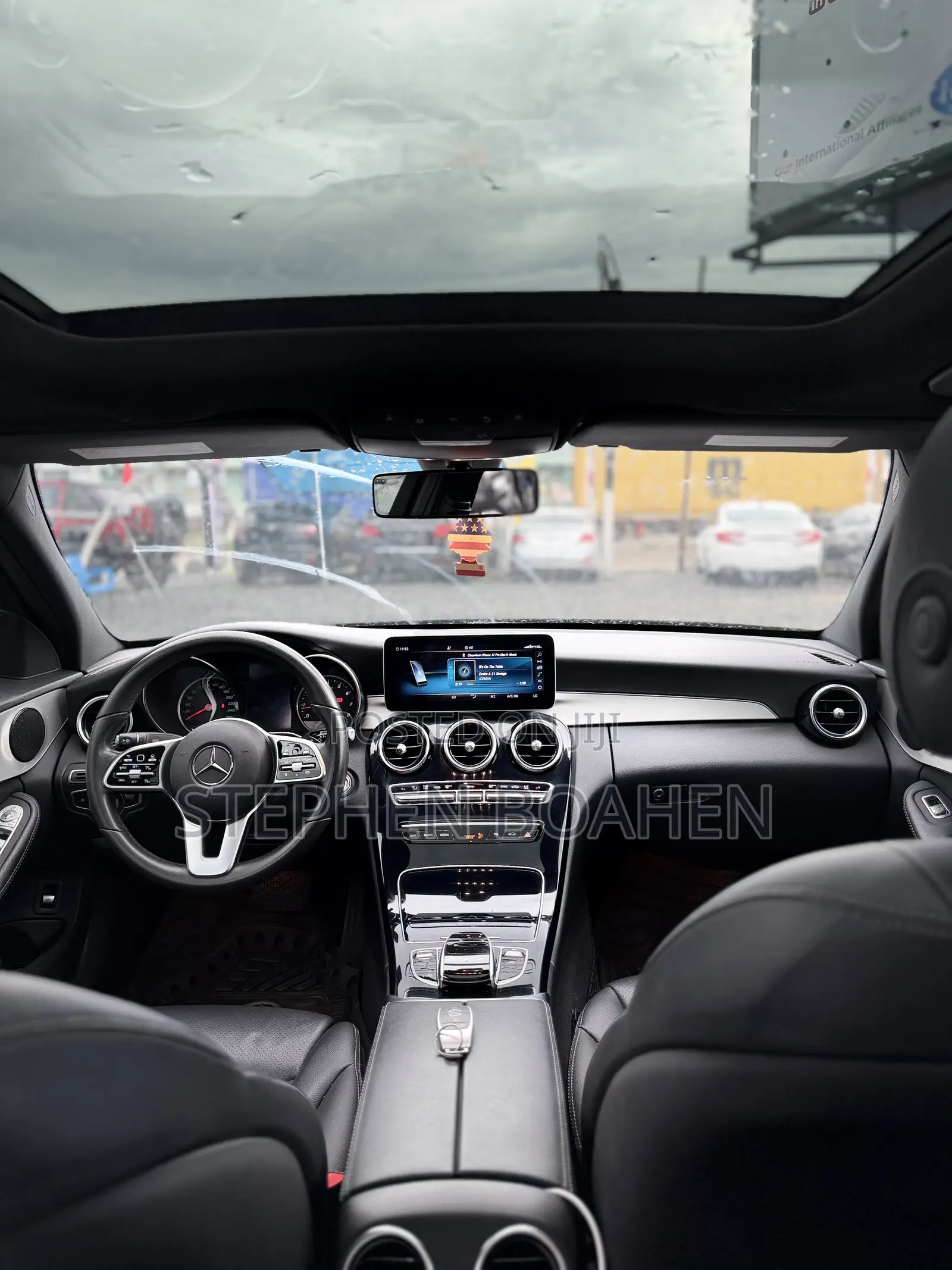 Mercedes-Benz C300 2020 Black