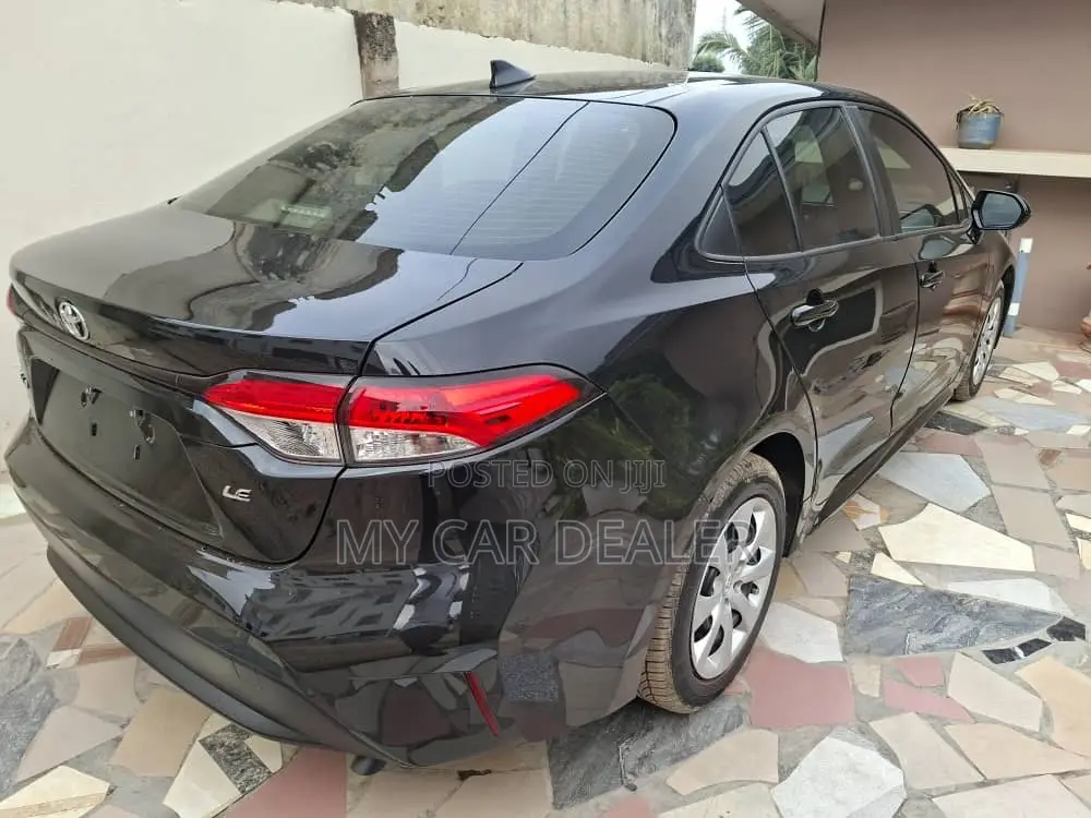 Toyota Corolla LE 2021 Black