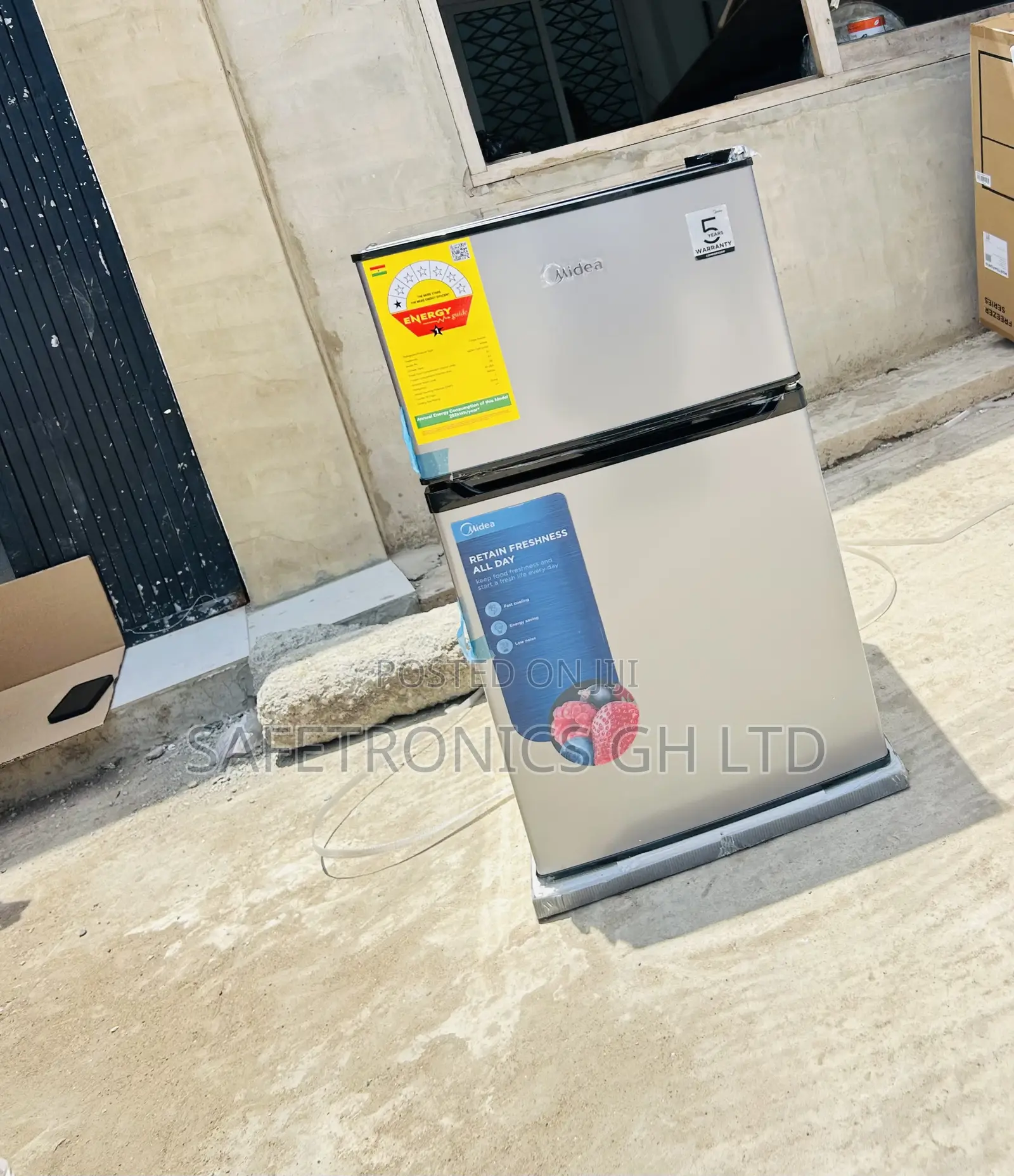 Lastest Midea 87ltr Double Door Table Top Fridge Hd-113f(N)