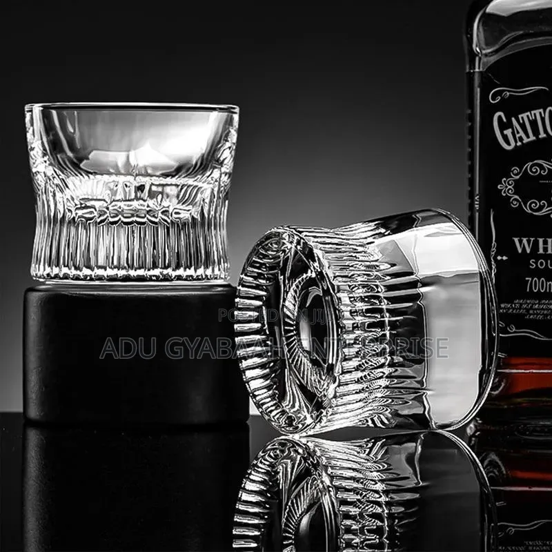 Elegant 120ml Whiskey Glass Set – 6 Pieces With Holder